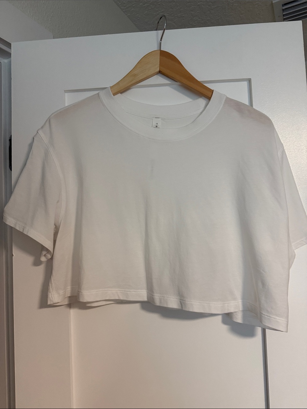NWOT lululemon All Yours Cropped SS Tee White 10
